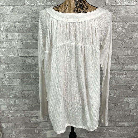 Free People We The Free Must Have Henley Top - Picture 5 of 8